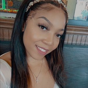 Meet your Posher, Tamia